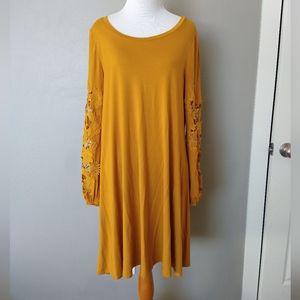Spense mustard yellow slip on dress size L a19
